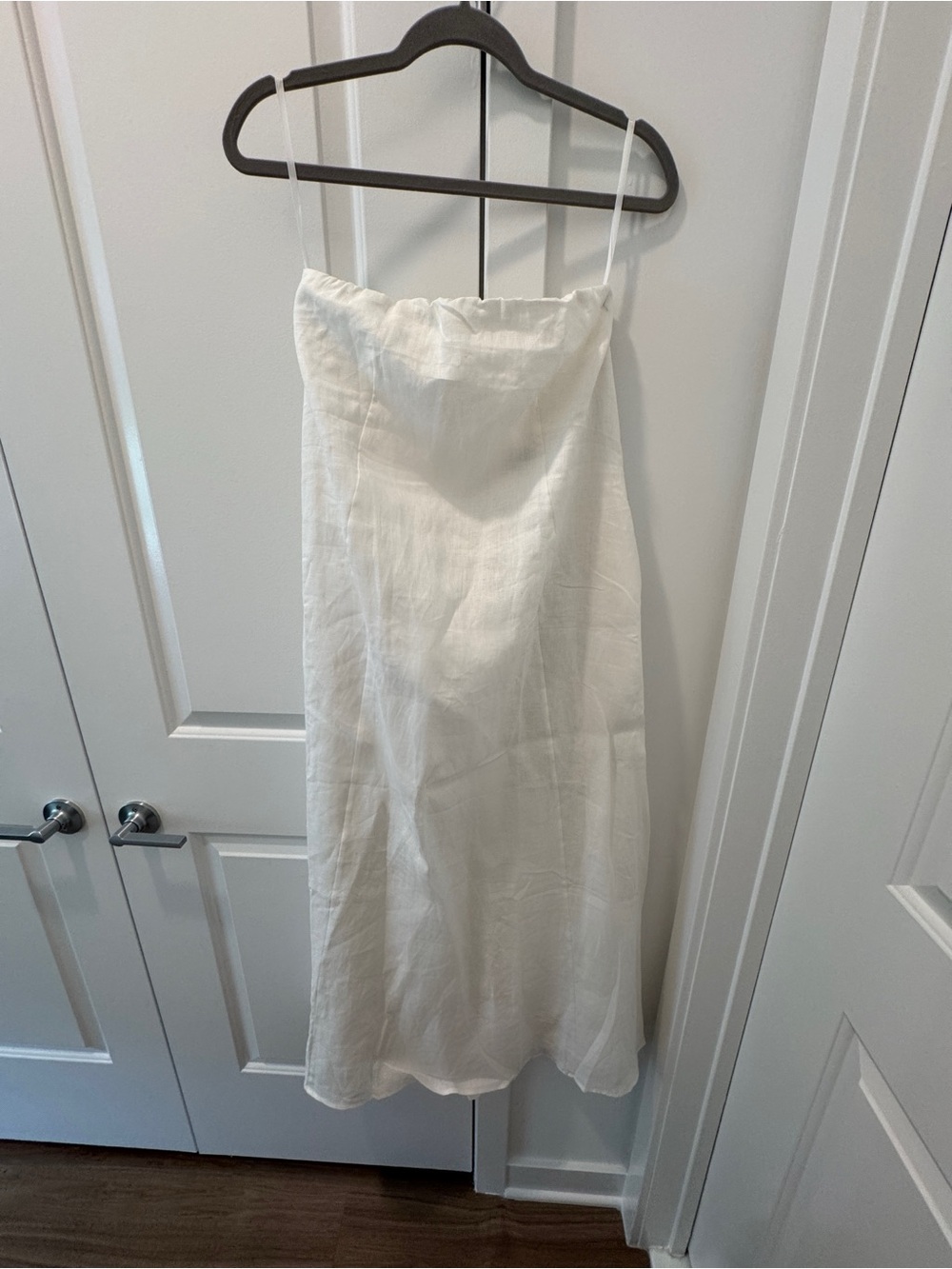 DISSH White Strapless Linen Midi Dress
